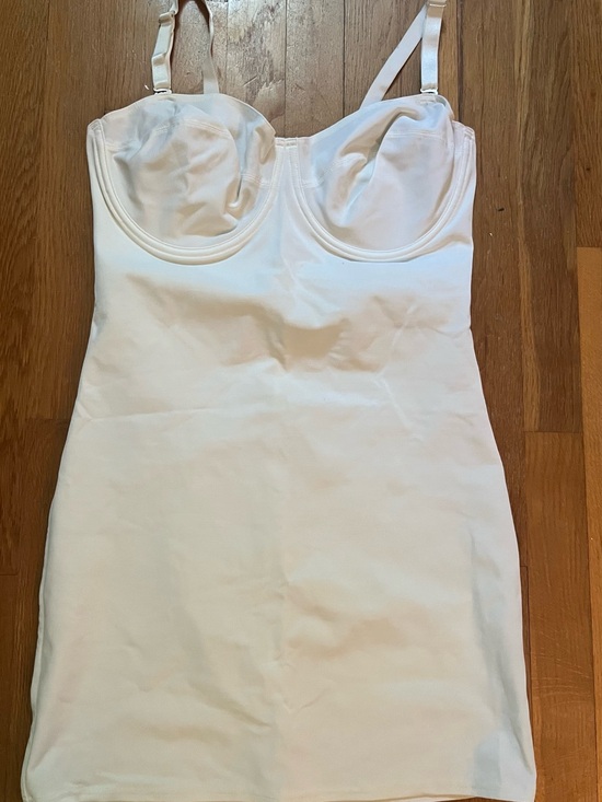 Nancy Ganz Other - Nancy Ganz White Shapewear Bodyslimmer